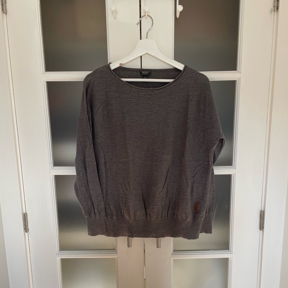 Root’s gray sweater woman XL